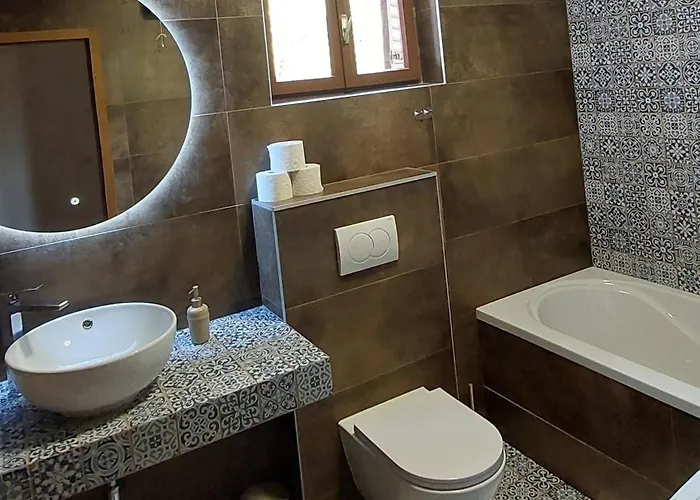 House For Rent * Zrnovo